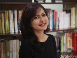 Ditinggal Ayah Sejak Kecil Bikin Wanita Cenderung Tak Butuh Pria?