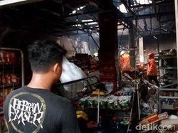 Minimarket di Kebon Baru Jakut Ludes Terbakar, Kerugian Rp 200 Juta