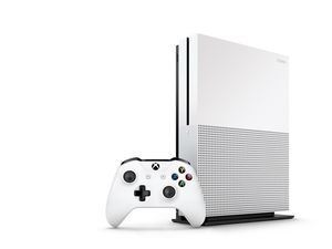 Xbox One S Disambut Antusias Xbox One S Disambut Antusias