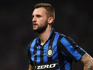 De Boer Sudah Maafkan Brozovic De Boer Sudah Maafkan Brozovic
