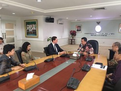 Bertemu Menpora, Manor Bicarakan Masa Depan Rio