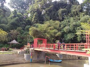 Pemkot Bandung akan Tata Kawasan Kumuh Jadi RTH