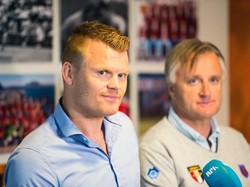 Dua Bulan Usai Umumkan Pensiun, Riise Siap Main Lagi di Liga India