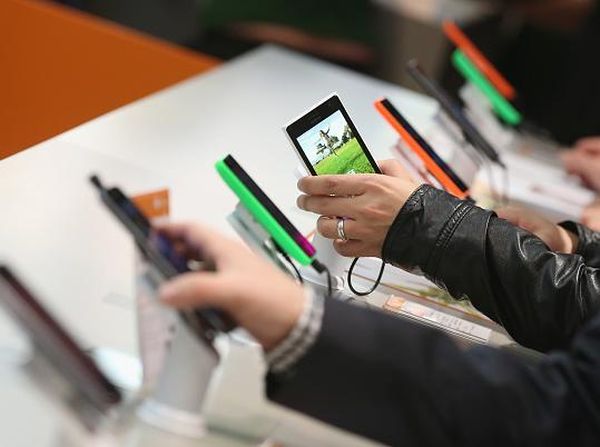 Aneka Pilihan HP Rp 1 Jutaan, Suka yang Mana?