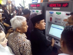 Sidak Stasiun Gambir untuk Kesiapan Mudik Lebaran, Akom Sebut Persiapan Sudah Baik