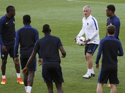 Prancis Tak Boleh Sepelekan Tangguhnya Organisasi Albania