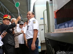 Solusi Ketua DPR Soal Macet Saat Mudik: Bangun Flyover dan Gratiskan Tol
