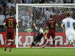 Slovakia Kalahkan Rusia 2-1