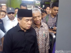 Besok Pimpinan DPR Bahas Pencalonan Komjen Tito Sebagai Calon Tunggal Kapolri