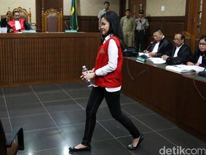 Jaksa Minta Waktu 1 Minggu Tanggapi Eksepsi Jessica, Sidang Dilanjutkan 21 Juni