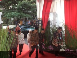 Jokowi dan Pimpinan Lembaga Negara Buka Puasa di Rumah Dinas Ketua MPR