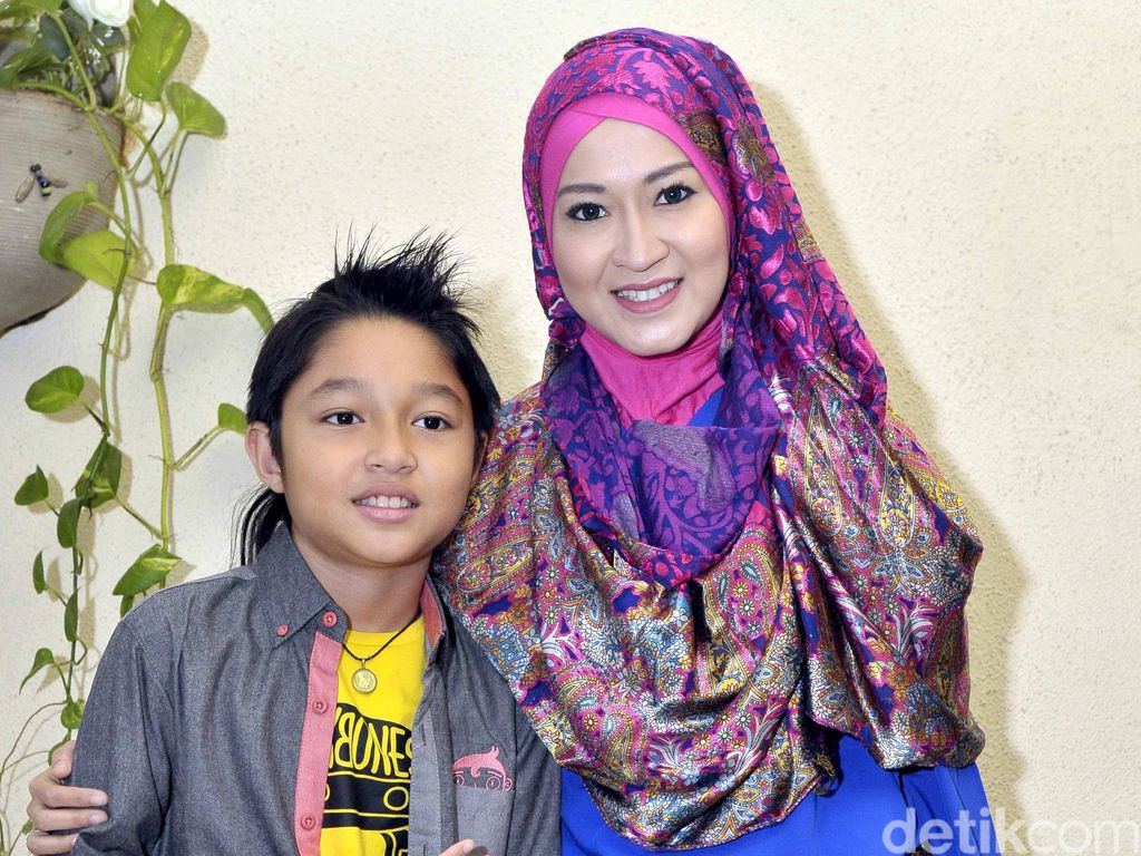 Teman Syuting Keisha Alvaro Dibekuk karena Narkoba, Okie Agustina Cemas Teman Syuting Keisha Alvaro Dibekuk karena Narkoba, Okie Agustina Cemas