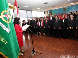 Notaris Adalah: Tugas, Contoh, Beserta Biayanya