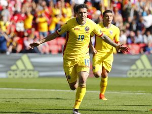 Payet dan Stancu Sudah 2 Gol, Siapa Menyusul?