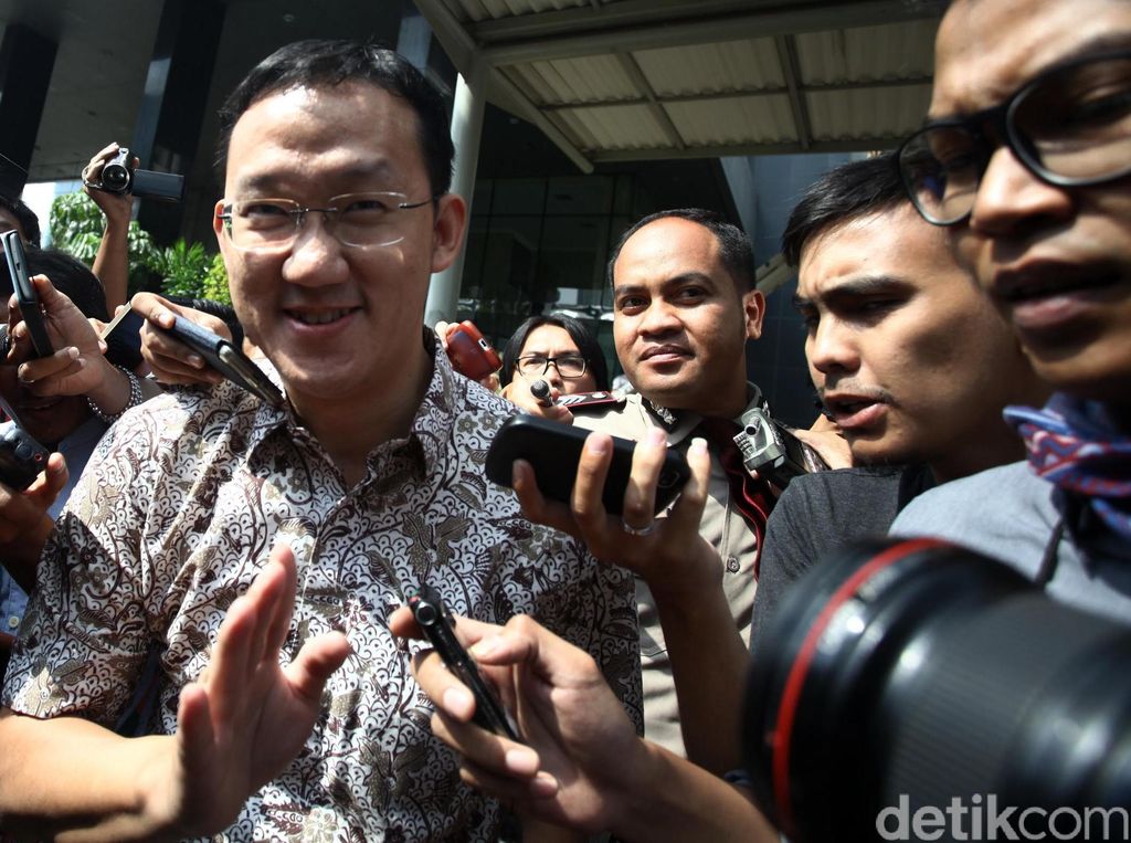 Eks Staf Ahok Ini Mundur dari Sekwanbin PSI, Pilih Bantu Anies Eks Staf Ahok Ini Mundur dari Sekwanbin PSI, Pilih Bantu Anies