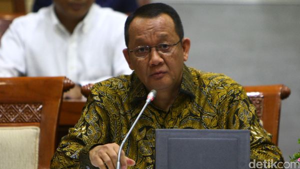 Sekjen MA Rapat dengan Komisi III