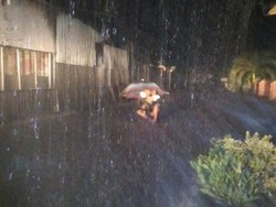 Padang Pariaman Juga Dilanda Banjir, BPBD Sumbar Kirim Perahu Karet