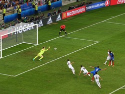 Sedang Jadi Komentator, Bilic Menggila Usai Payet Bikin Gol