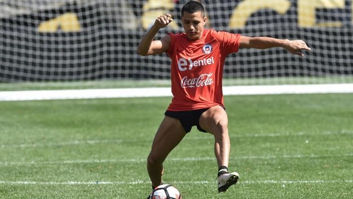 Alexis Sanchez Berlatih ala Rocky Balboa
