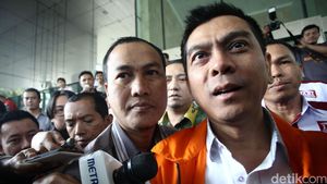 Sanusi Jalani Pemeriksaan Lanjutan