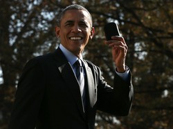 Menebak Ponsel Andalan Presiden Obama