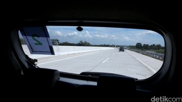 Jalan Tol Pejagan-Brebes Timur