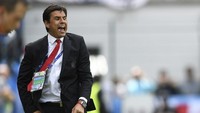 Chris Coleman sukses mengantarkan timnas Wales ke semifinal Piala Eropa 2016. Coleman belum memutuskan apakah akan lanjut melatih Wales atau mencari tantangan baru. Foto: AFP/MARTIN BUREAU