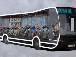 Di Bus Ini, Nantinya dalam Perjalanan ke Kantor Orang Bisa Berolahraga