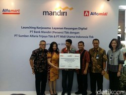 Nasabah Bank Mandiri Kini Bisa Tarik dan Setor Tunai di Alfamart dan Alfamidi