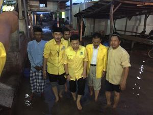 Novanto Kukuhkan Pengurus Golkar Jateng di Kampung Nelayan Semarang