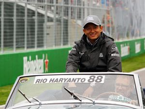 Ini Kata Manajemen Soal Masa Depan Rio Haryanto