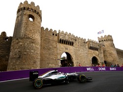 Hamilton Masih yang Tercepat