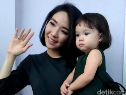 Gempita Lahir, Follower Instagram Gisel Membludak