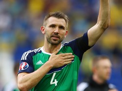 Gareth McAuley yang Masih Bersinar di Usia Senja