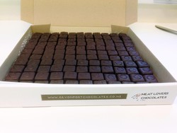 Segera Dipasarkan Cokelat dengan Paduan 50% Daging Sapi