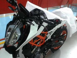 KTM 390 Duke Terbaru Mulai Tampil di India