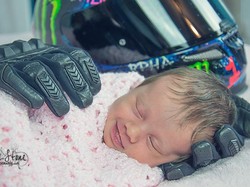 Ada Cerita Haru di Balik Foto Bayi Lucu Ini yang Viral di Facebook