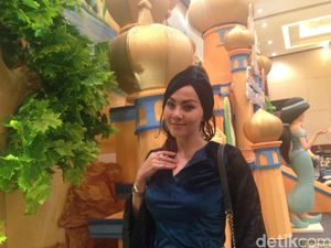 Ade Fitri Tolak Tawaran Akting Saat Puasa