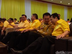 Kemesraan Novanto dengan Ahok di Acara Musda Golkar DKI