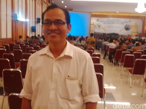 Menghadapi Cuaca Panas Sampai 50 Derajat Celcius Saat Puncak Haji