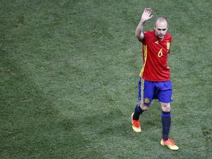Rakitic: Semoga Iniesta Tidak Main Lawan Kroasia