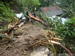 Anggota DPR Minta Masyarakat Jateng Waspadai Tanda-tanda Bencana Alam