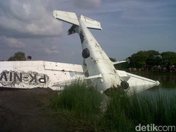 Pilot dan Kopilot Pesawat Latih yang Jatuh Menancap di Demak Alami Luka Lecet