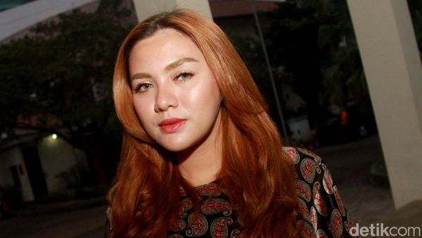 Penampilan Vicky Shu Berkaftan, Love It?