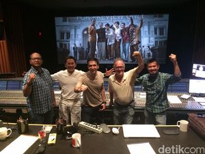Akhirnya! Proses Sound Mixing Rudy Habibie di Hollywood Rampung
