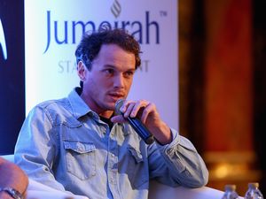 Siap Tuntut Fiat Chrysler, Berikut Pernyataan Orangtua Anton Yelchin Siap Tuntut Fiat Chrysler, Berikut Pernyataan Orangtua Anton Yelchin