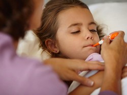 Inilah 3 Cara Alami Atasi Flu si Kecil