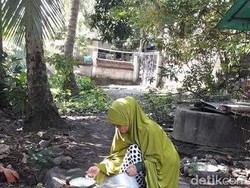 Cerita Desy Saat Anjing Peliharaannya Ditangkap Orang dan Dimasak di Restoran