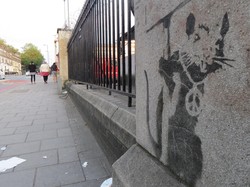 Wisata Anti Mainstream, Berburu Graffiti Karya Seniman Misterius di London