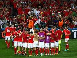 Wales di Prancis: Datang, Main, dan Langsung Juara Grup